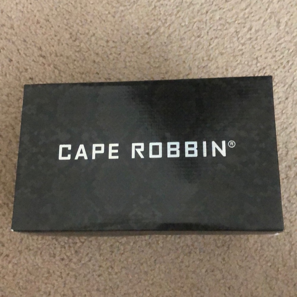 Cape Robbin Heels